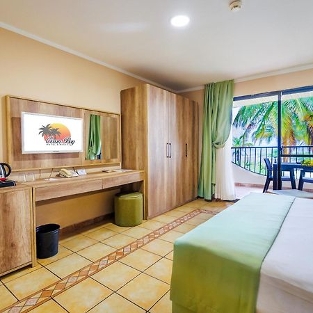 Ocean Bay Hotel & Resort Bakau Exterior photo