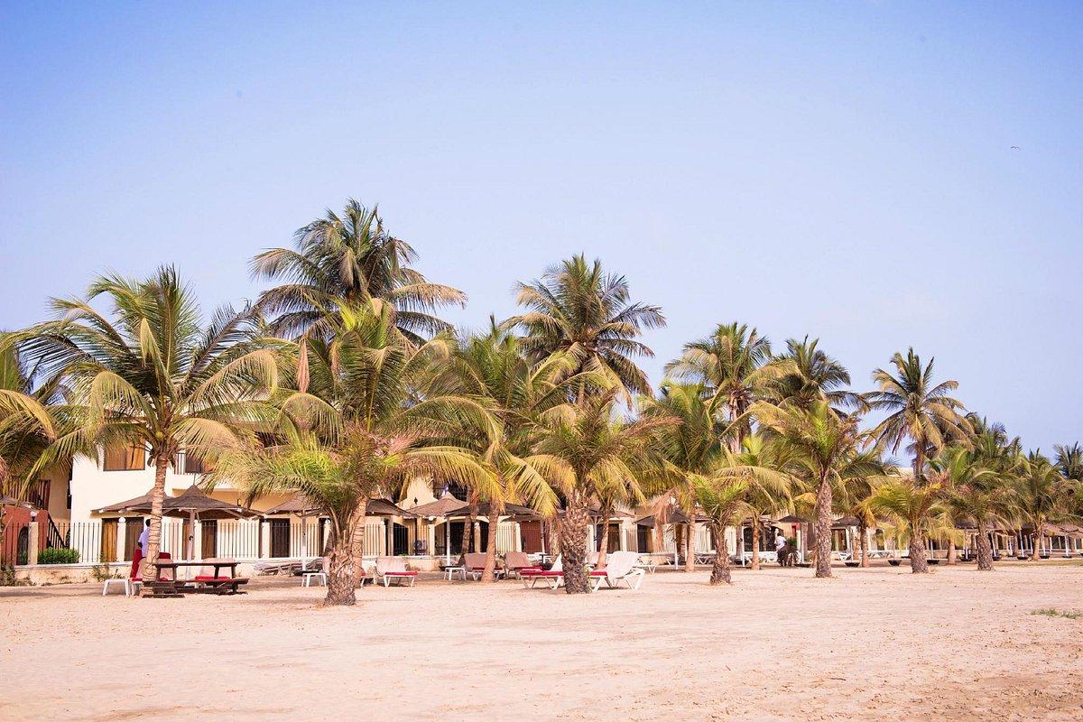 Ocean Bay Hotel & Resort Bakau Exterior photo